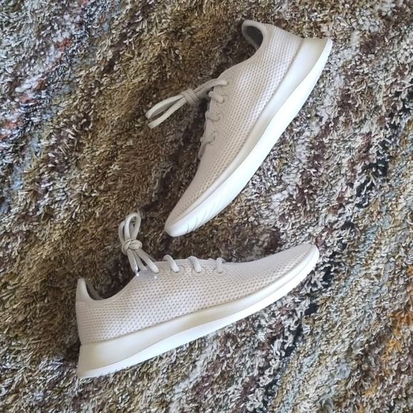 allbirds chalk tree runners